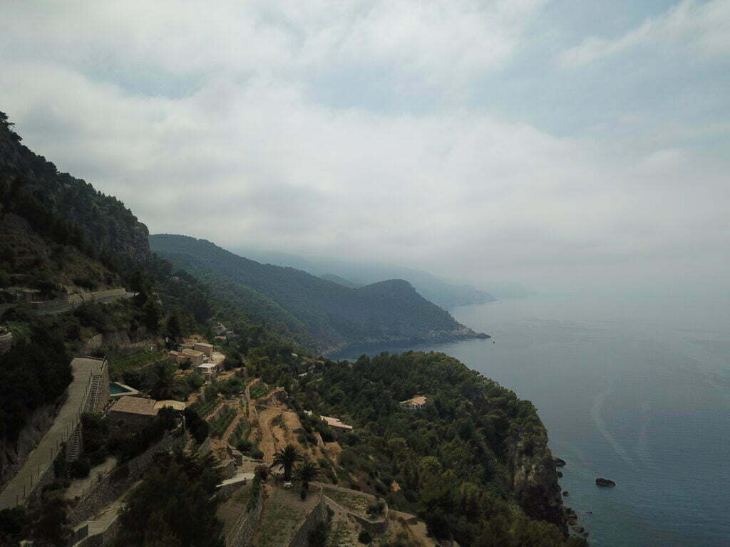 Avesifys tjänster - Drönarbild Mallorca Berg